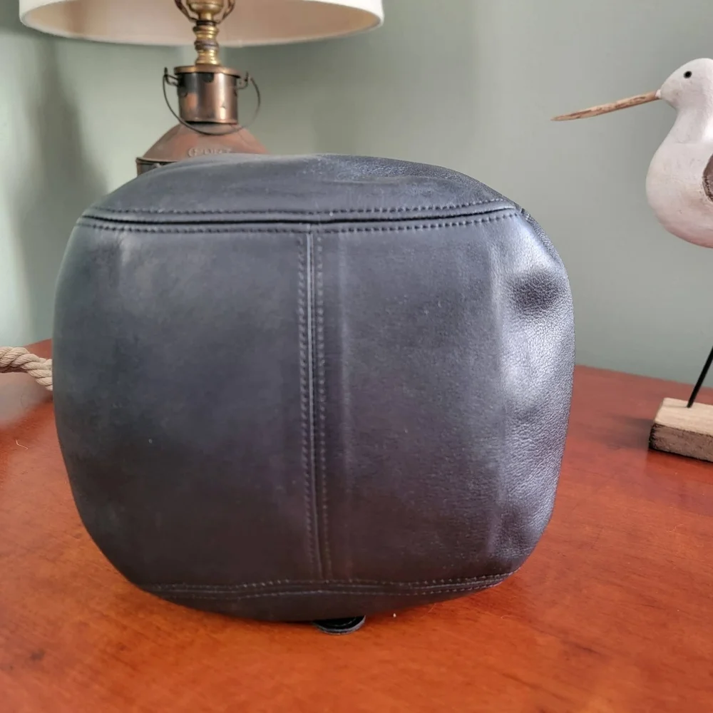Coach 4160 Soho Sling Backpack Black Leather Vintage Y2K Bag